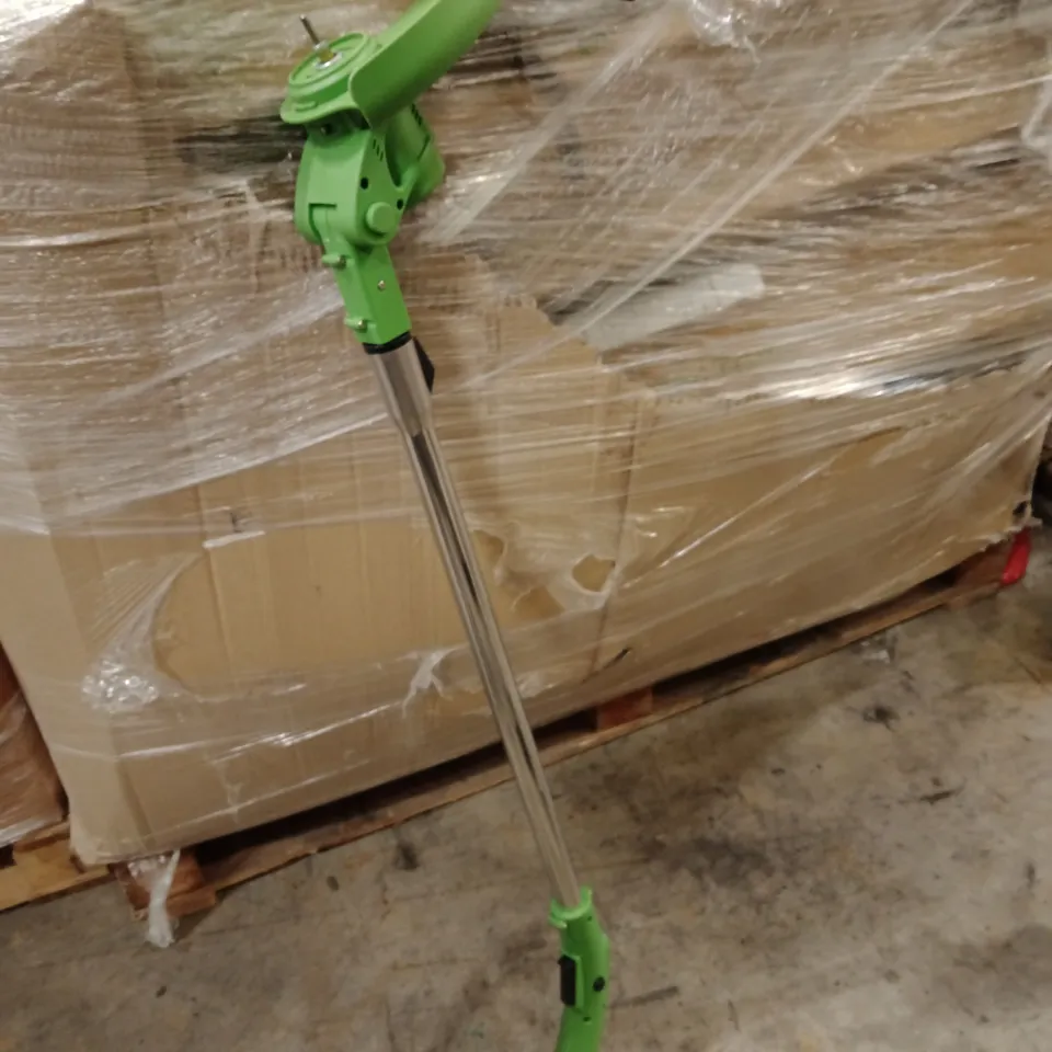 PALLET CONTAINING A LARGE QUANTITY OF GARDEN TRIMMERS,NO BATTERIES