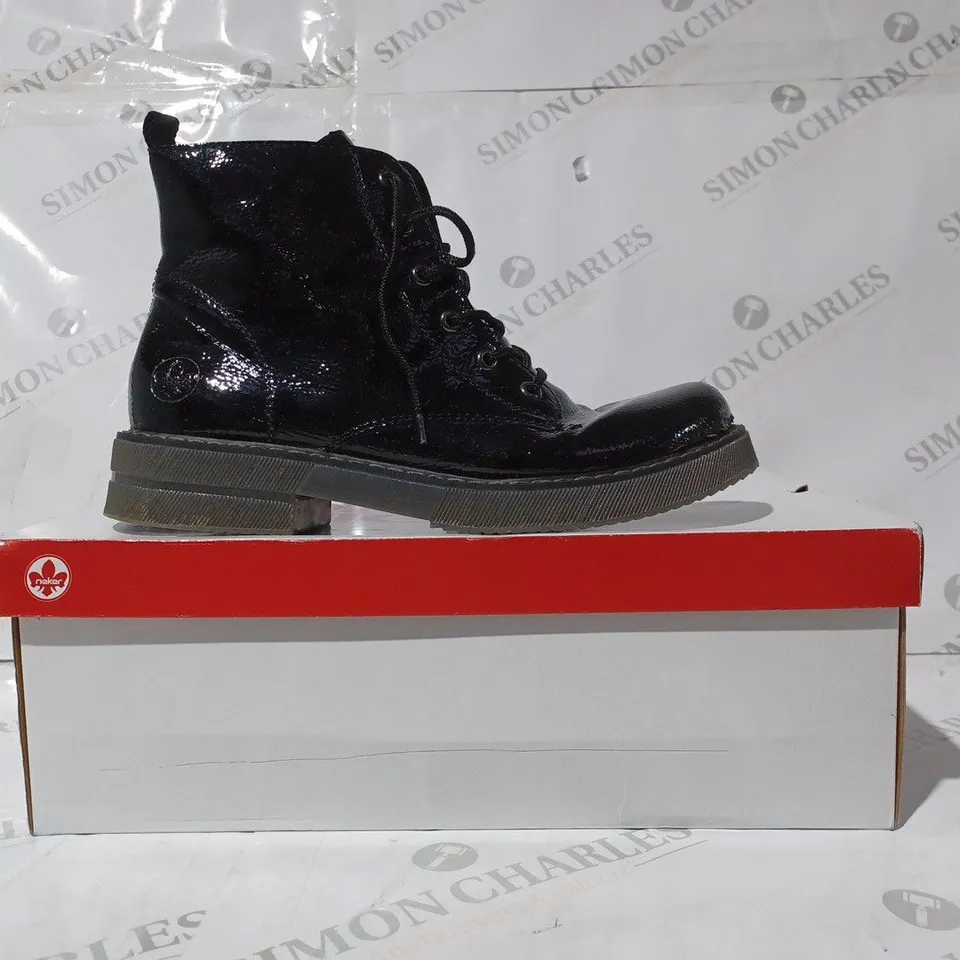 BOXED PAIR OF RIEKER LACE UP BOOTS IN BLACK - SIZE 7.5
