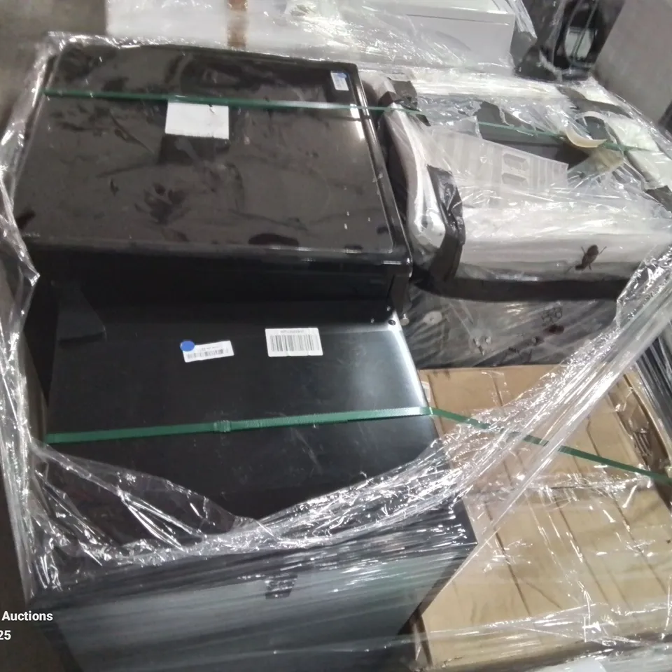 PALLET CONTAINING APPROXIMATELY 4 RAW ELECTRICAL ITEMS TO INCLUDE: