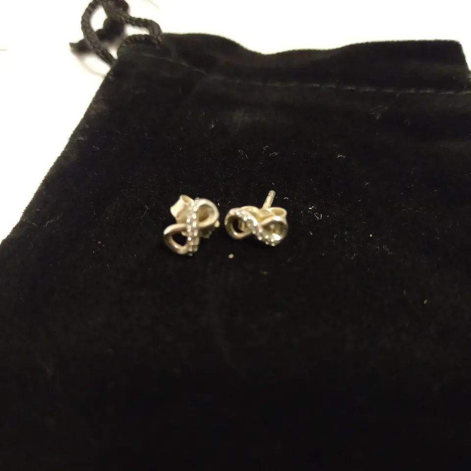 SILVER EFFECT INFINITY STUD EARRINGS 