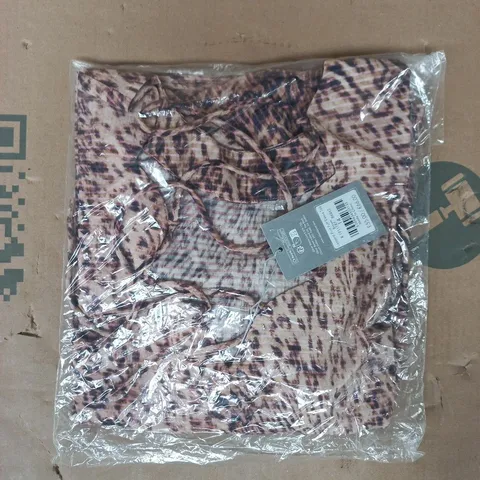 BAGGED OLIVER BONAS LEOPARD PRINT PUFF SLEEVE TOP IN BROWN SIZE 14
