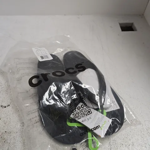 CROCS KADEE II FLIP W WOMEN'S SANDALS – BLACK, UK 9