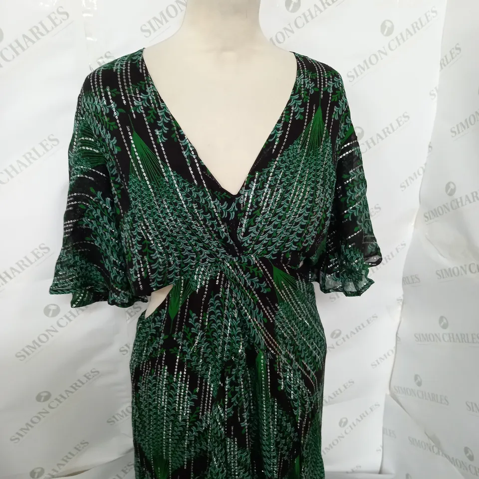 MINT VELVET OCCASSIONAL DRESS SIZE UNSPECIFIED