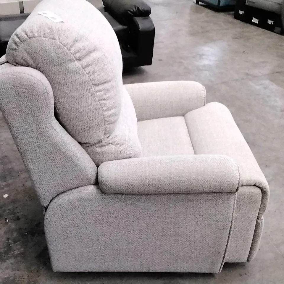 QUALITY BRITISH DESIGNER G PLAN MANUFACTURED NEWMARKET CHAIR - SPECKLE FAWN FABRIC 