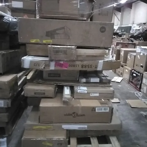 PALLET OF INCOMPLETE ASSORTED FURNITURE ITEMS; RADIATOR COVER