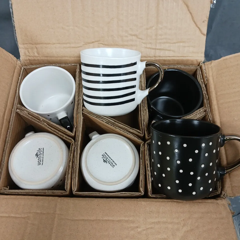 SET OF 12 STRIPE AND SPOTS MUGS