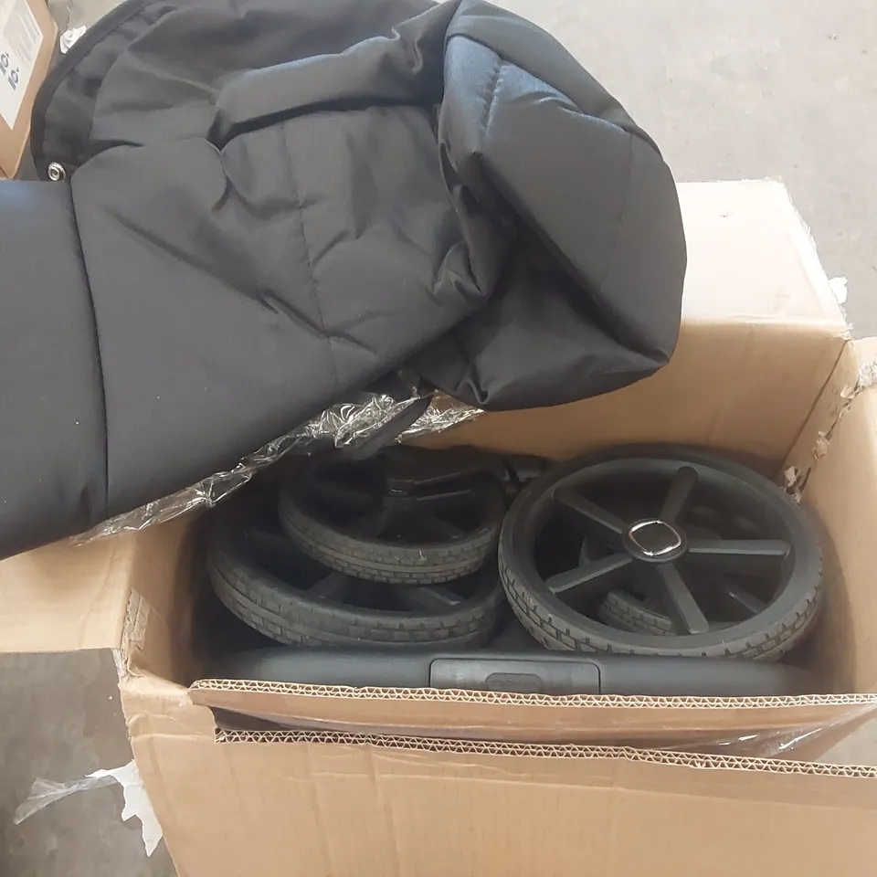BOXED MYBABIIE MB170 PUSHCHAIR