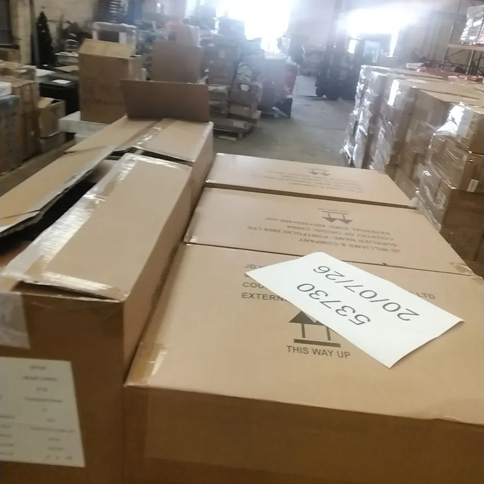 PALLET TO CONTAIN APPROXIMATELY 173 BRAND NEW DESIGNER CLOTHING ITEMS TO INCLUDE; JD WILLIAMS OVERSIZED DRESS HEART PRINT, JD WILLIAMS PINK BELL SLEEVE HOODIE