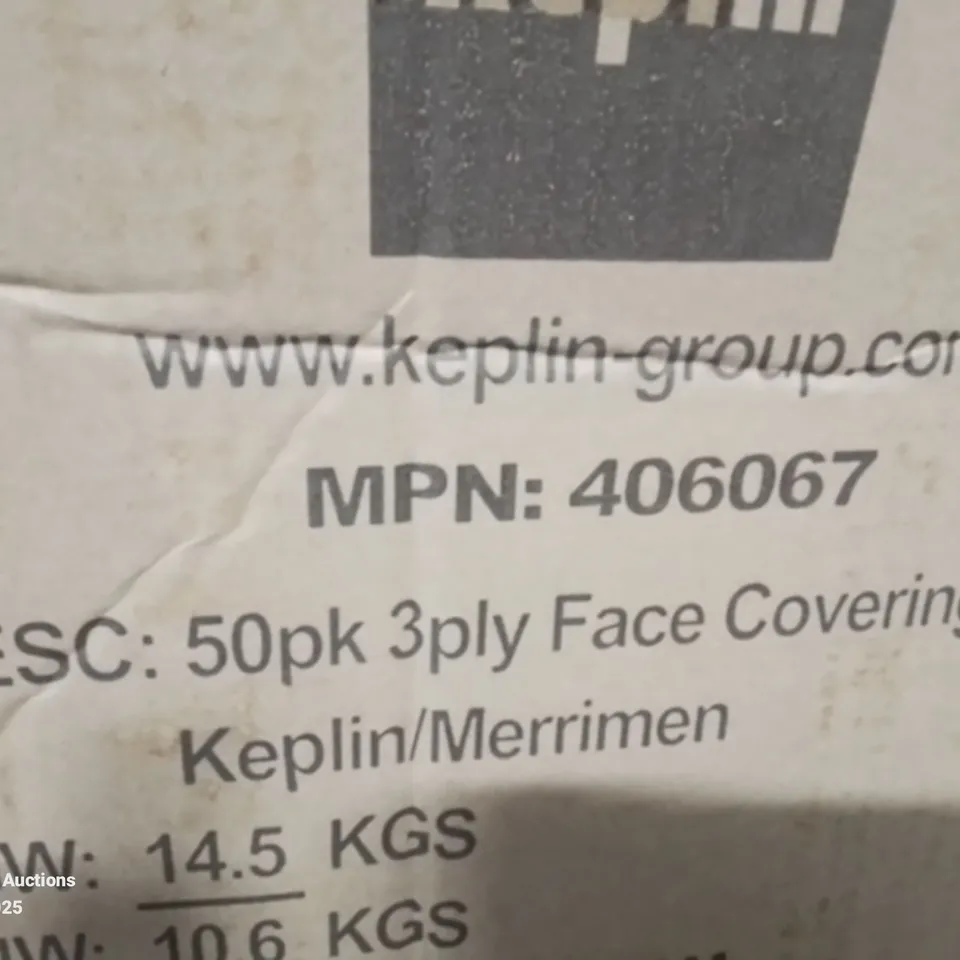 BOX CONTAINING APPROXIMATELY 50 PACKS OF 3 PLY FACE MASKS