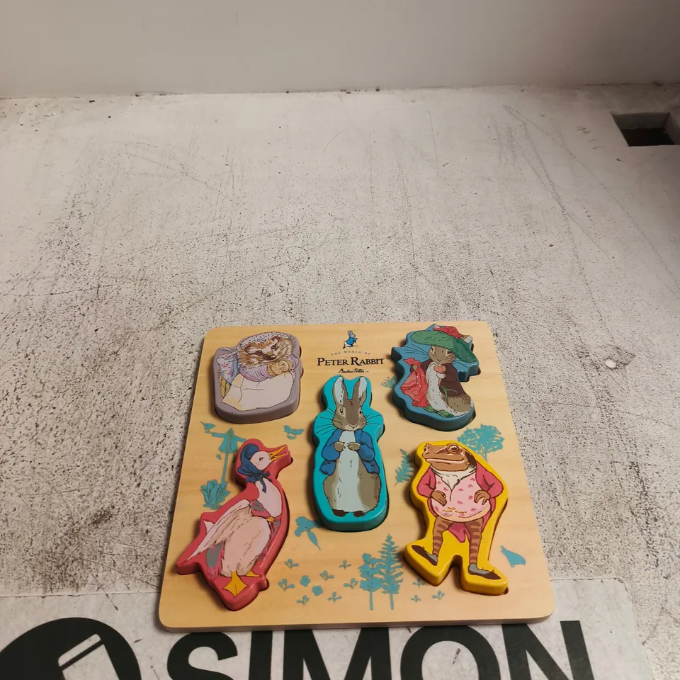 BEATRIX POTTER THE WORLD OF PETER RABBIT WOODEN BLOCK TOY UNBOXED