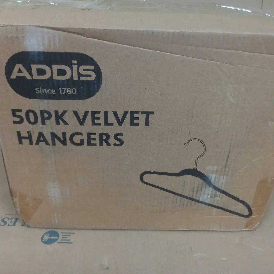 BOXED 50-PACK OF VELVET HANGERS