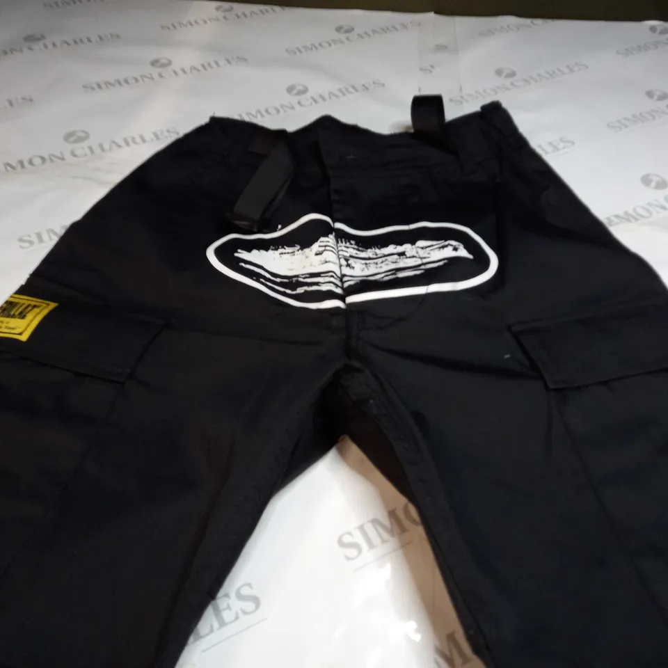 CORTEZ RULES THE WORLD GUERILLAZ BAGGY CARGO PANTS IN BLACK - XS