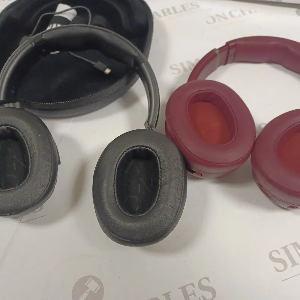LOT OF UNBOXED PAIRS OF SKULL CANDY HEADPHONES
