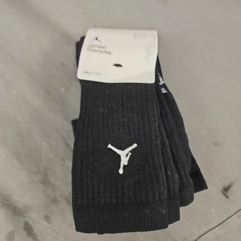 AIR JORDAN EVERYDAY CREW SOCKS - X3 - SIZE 8/11