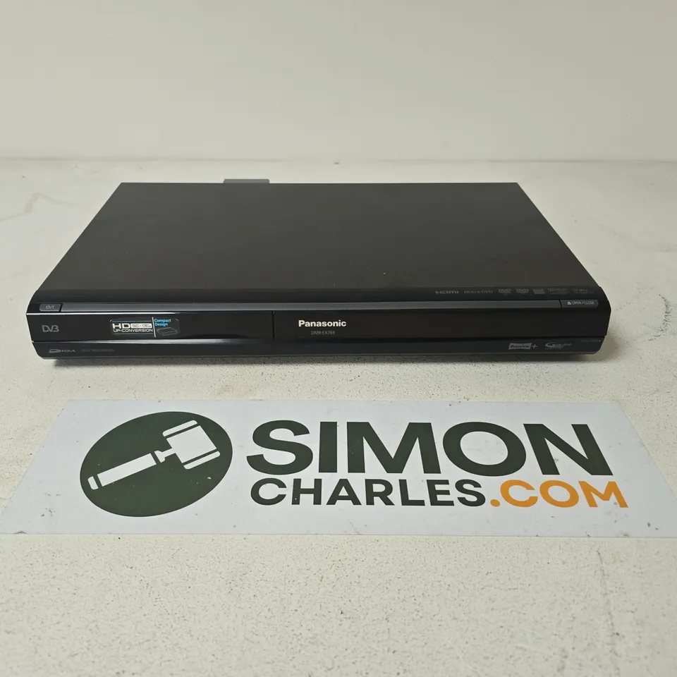 PANASONIC DVD PLAYER/RECORDER – BLACK