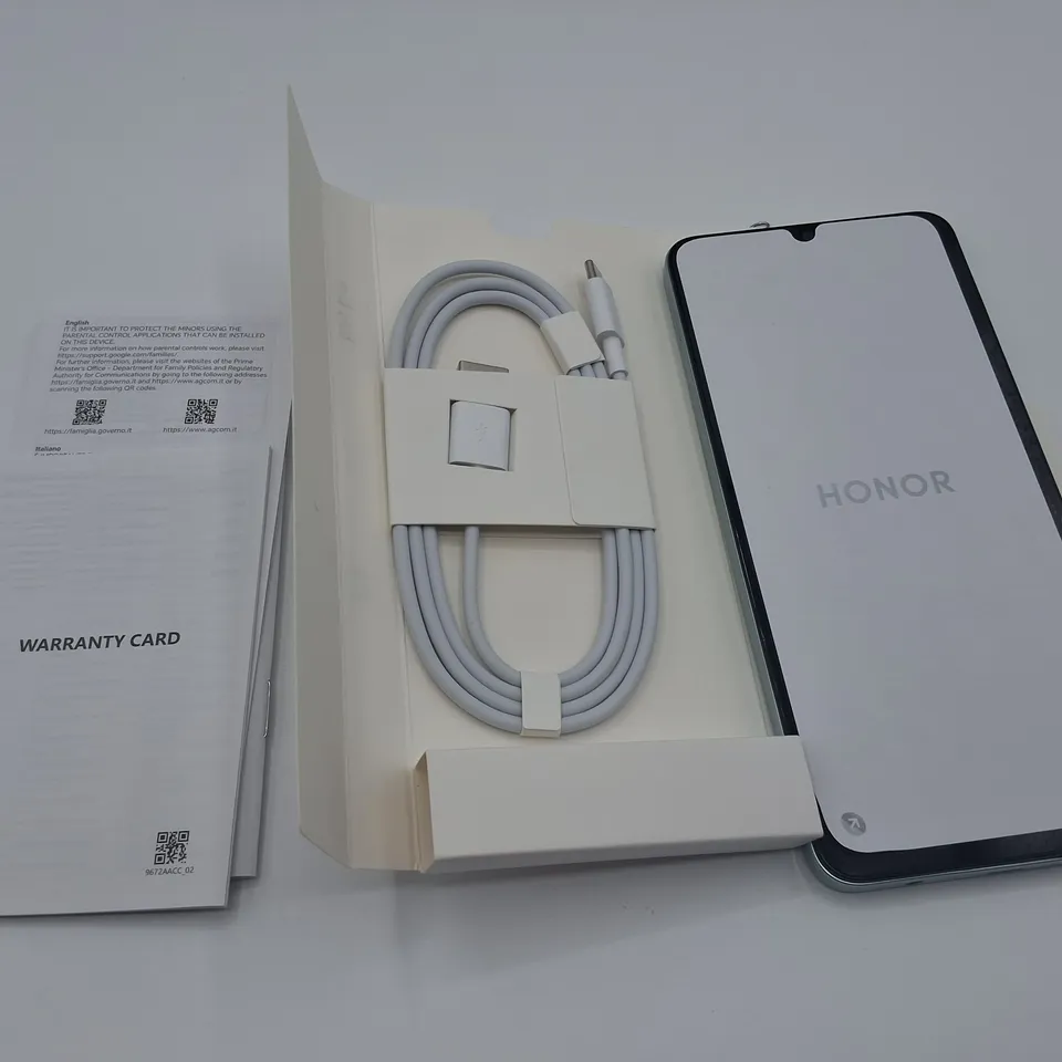 BOXED HONOR X5C PLUS 4/64GB IN OCEAN CYAN - NLA-LX1