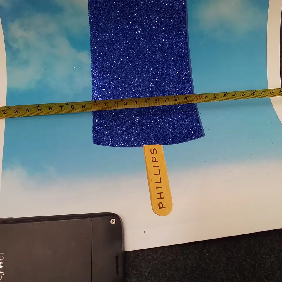 PAIR OF GLITTERY LOLLYPOP PRINTS 