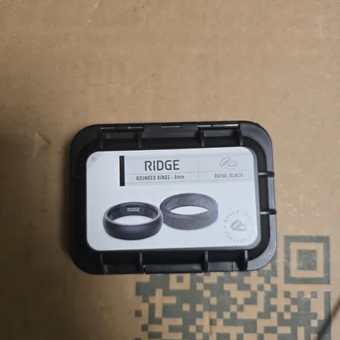 RIDGE 6MM ROUNDED RINGS – ROYAL BLACK (PAIR)