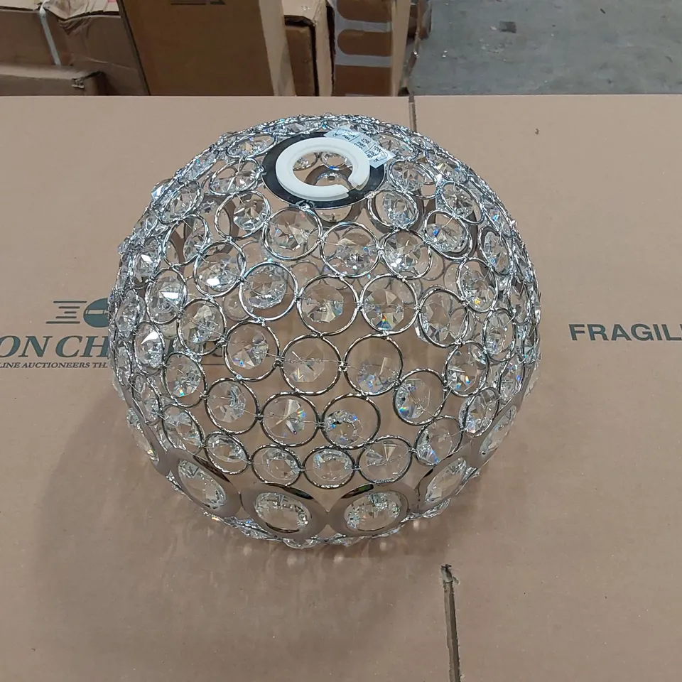 BOXED ALICE 20CM H GLASS PENDANT SHADE (1 BOX)