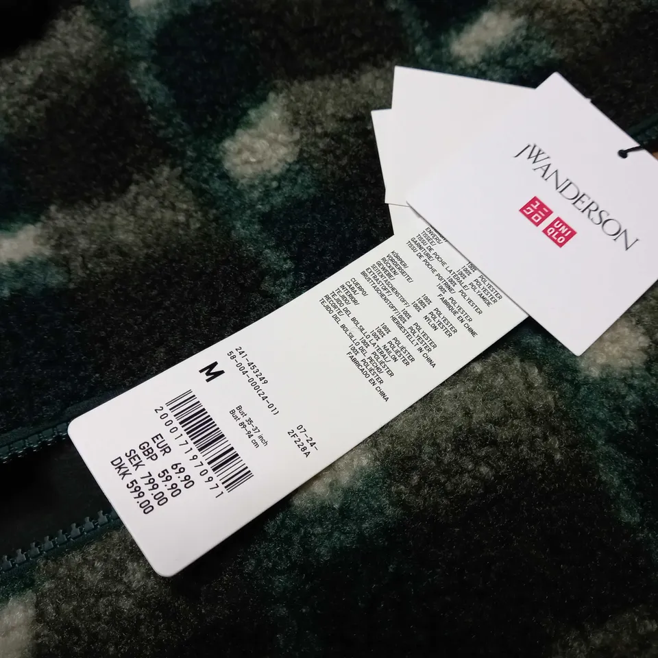UNIQLO DARK GREEN CHECKED BORG/FLEECE LINED JACKET - MEDIUM