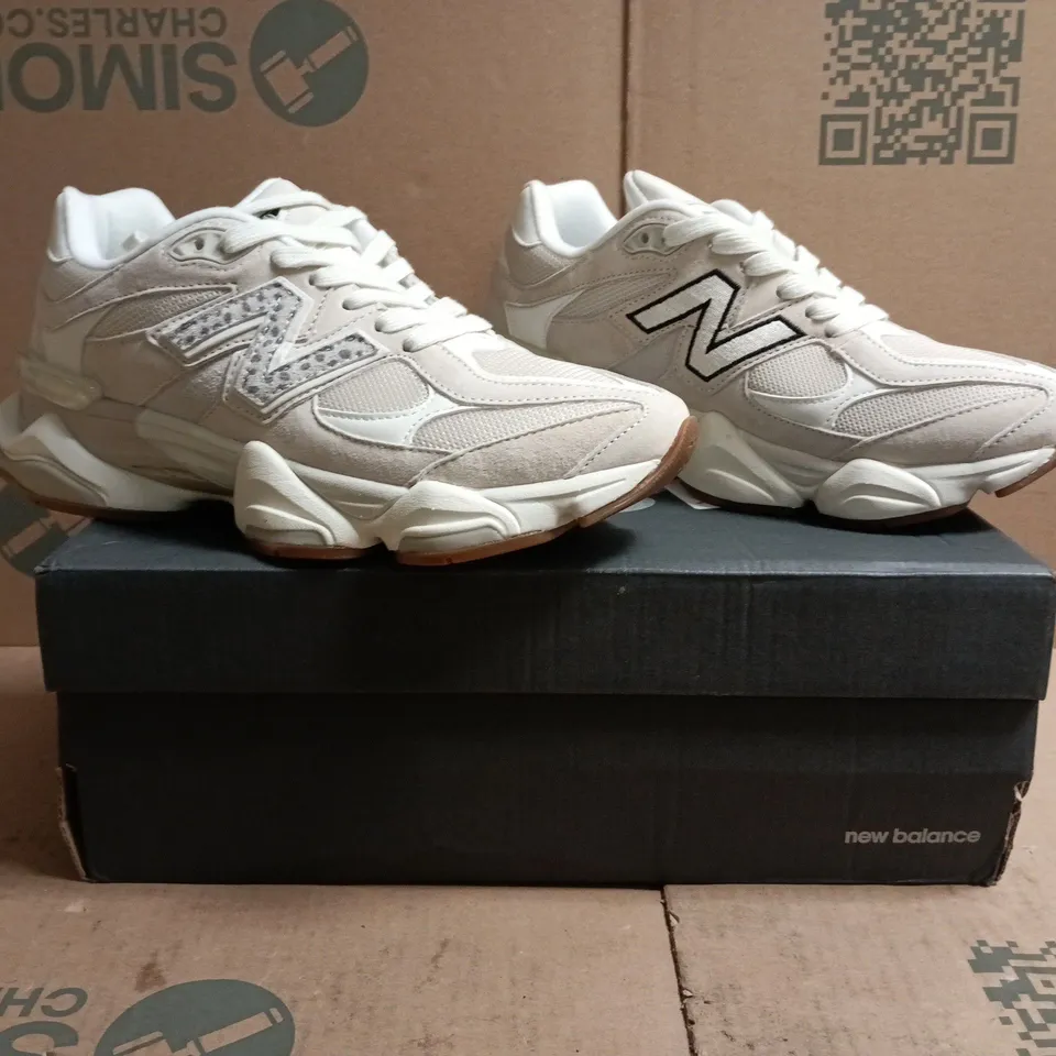 BOXED PAIR OF NEW BALANCE 9060 TRAINERS IN CREAM SIZE UK 8