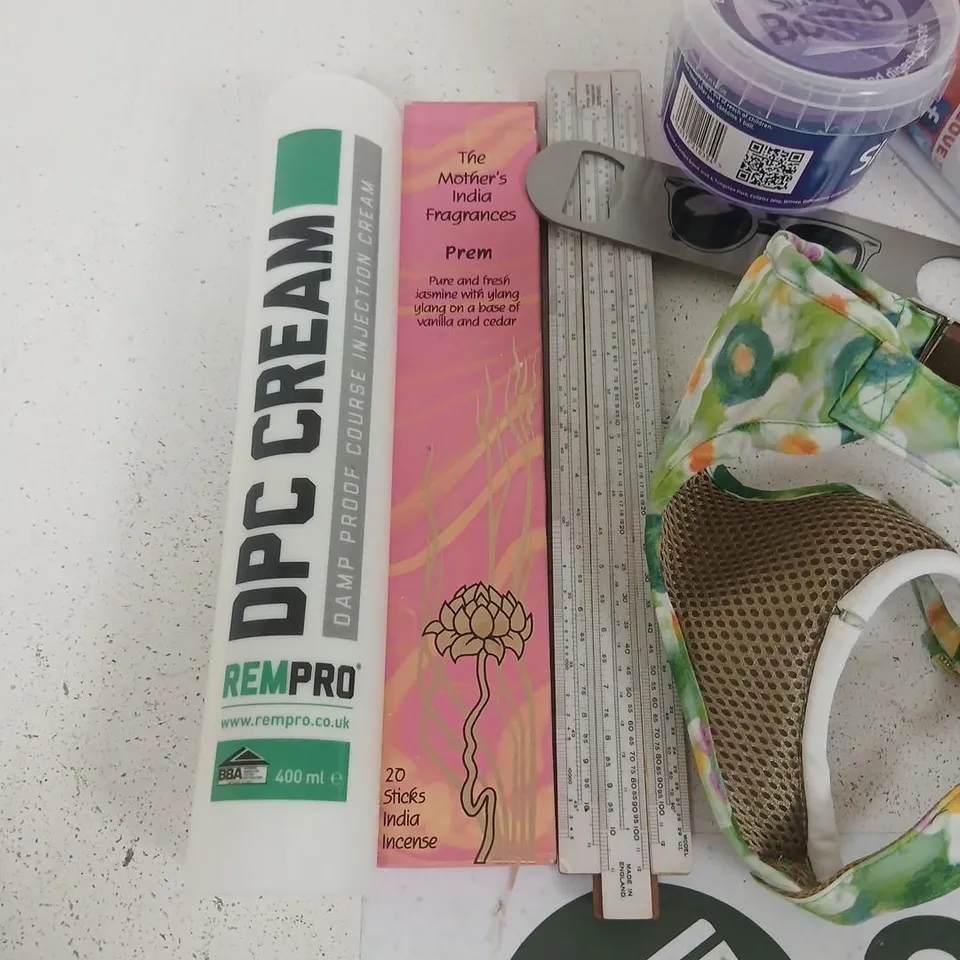 ASSORTED HOUSEHOLD ITEMS – MIXED LOT INCLUDING SA PRODUCTS CASE, DAMP-PROOFING CREAM, INCENSE, SUNGLASSES & MISCELLANEOUS ACCESSORIES