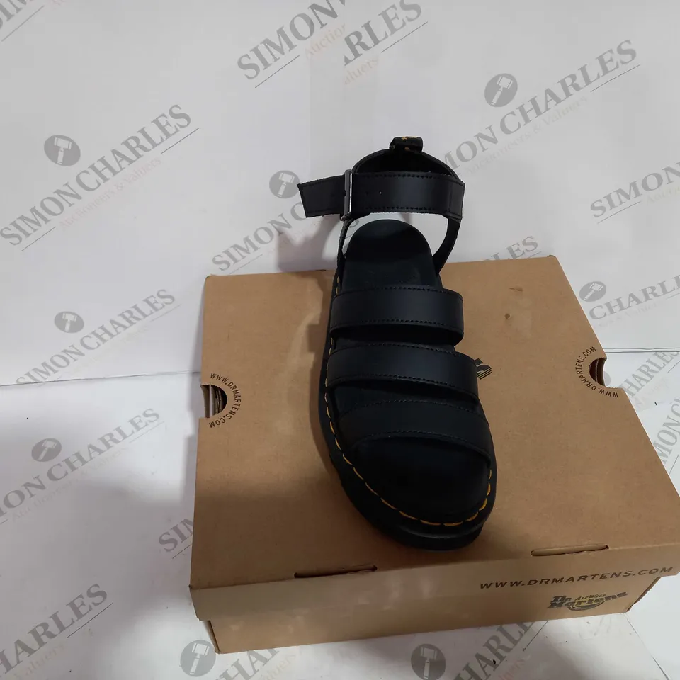 DR. MARTENS AIRWAIR STRAPPED SANDALS IN BLACK - UK SIZE 6