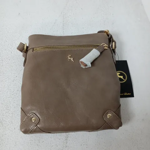 ASHWOOD LEATHER CB BAG IN MUSHROOM