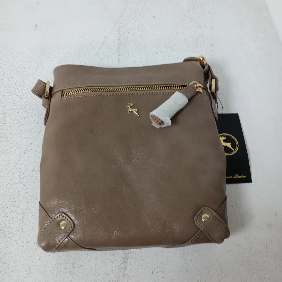 ASHWOOD LEATHER CB BAG IN MUSHROOM