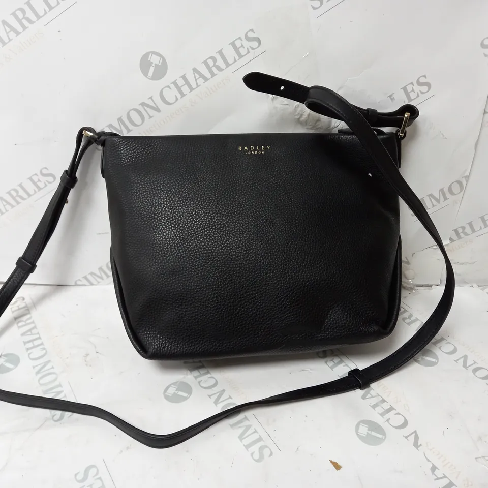 RADLEY LONDON WOMEN'S SHOULDER BAG IN BLACK