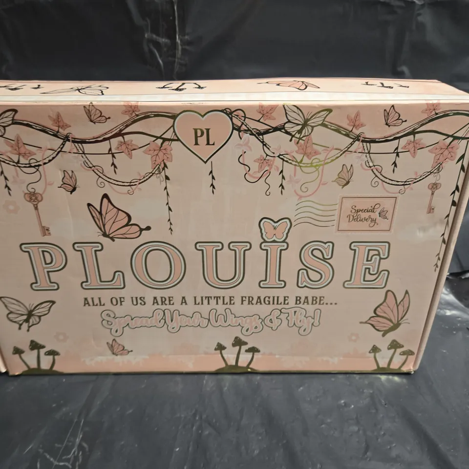 SEALED PLOUISE SPREAD YOUR WINGS AND FLY MYSTERY GIFT BOX