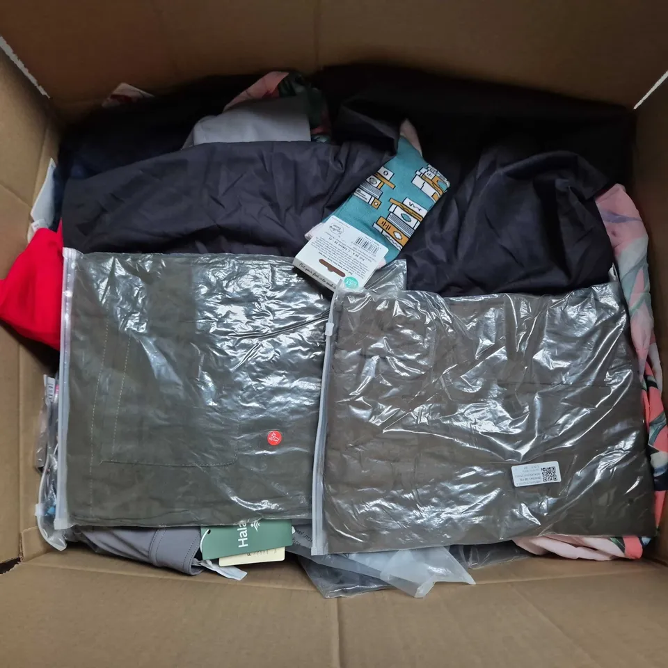 LARGE BOX OF APPROXIMATELY 20 ASSORTED CLOTHING ITEMS IN VARIOUS SIZES, STYLES AND COLOURS