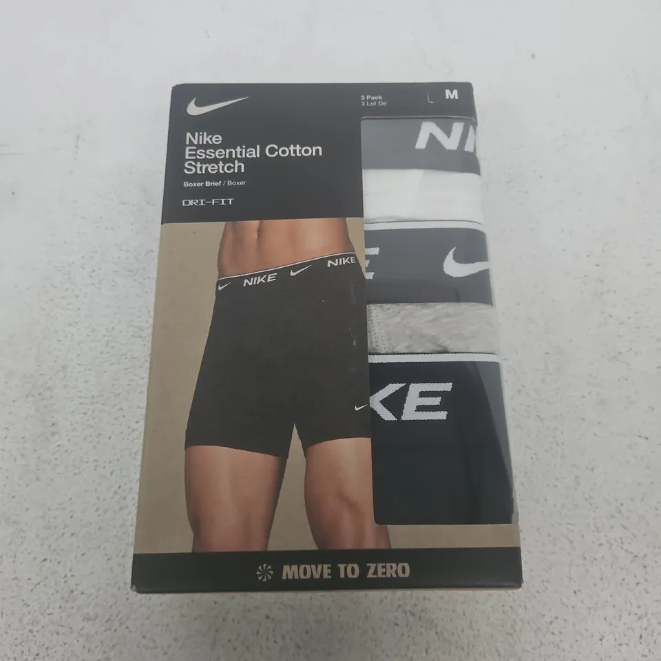 NIKE ESSENTIAL COTTON STRETCH BOXER BRIEFS – 3-PACK, SIZE M