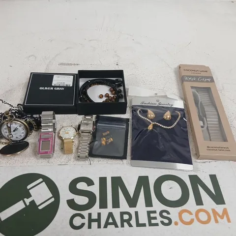 LARGE QUANTITY OF ASSORTED JEWELLERY AND ACCESSORIES