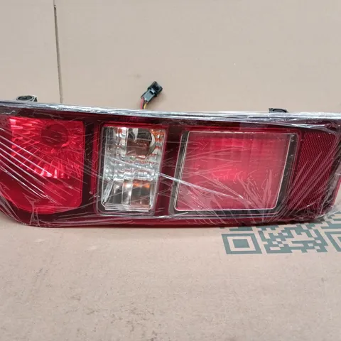 REAR TAIL LIGHT REPLACEMENT PART BOXED