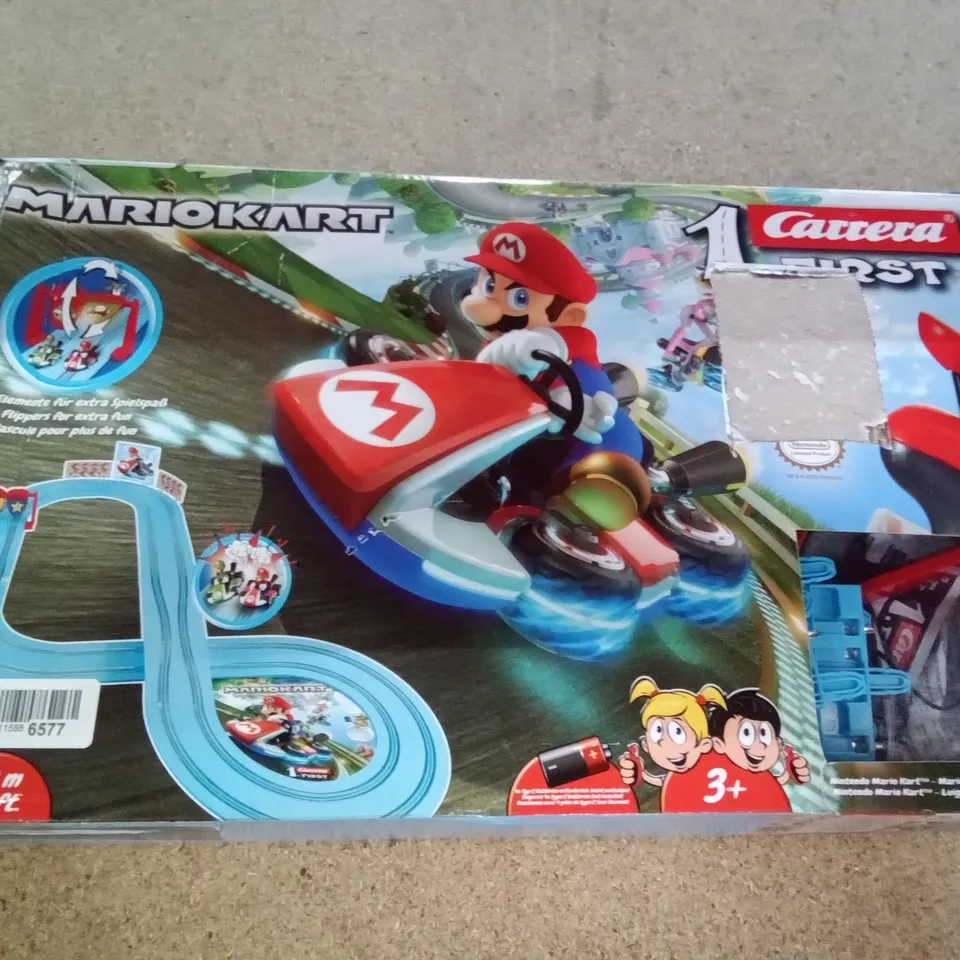 BOXED CARRERA 1. FIRST MARIO KART SET