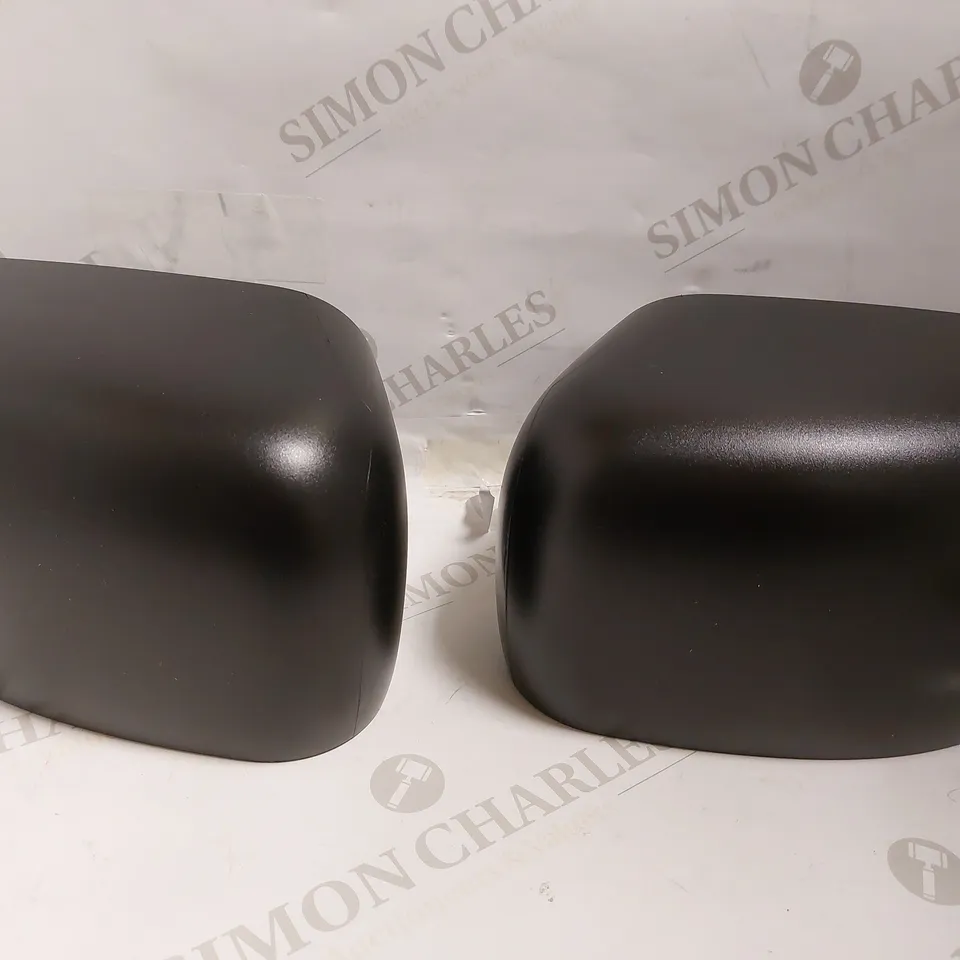 BOX OF 2 ITEMS TO INCLUDE REPLACEMENT PART FOR JEEP RENEGADE 2014 NERA SX