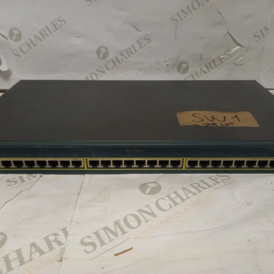 CATALYST 2950 SWITCH 