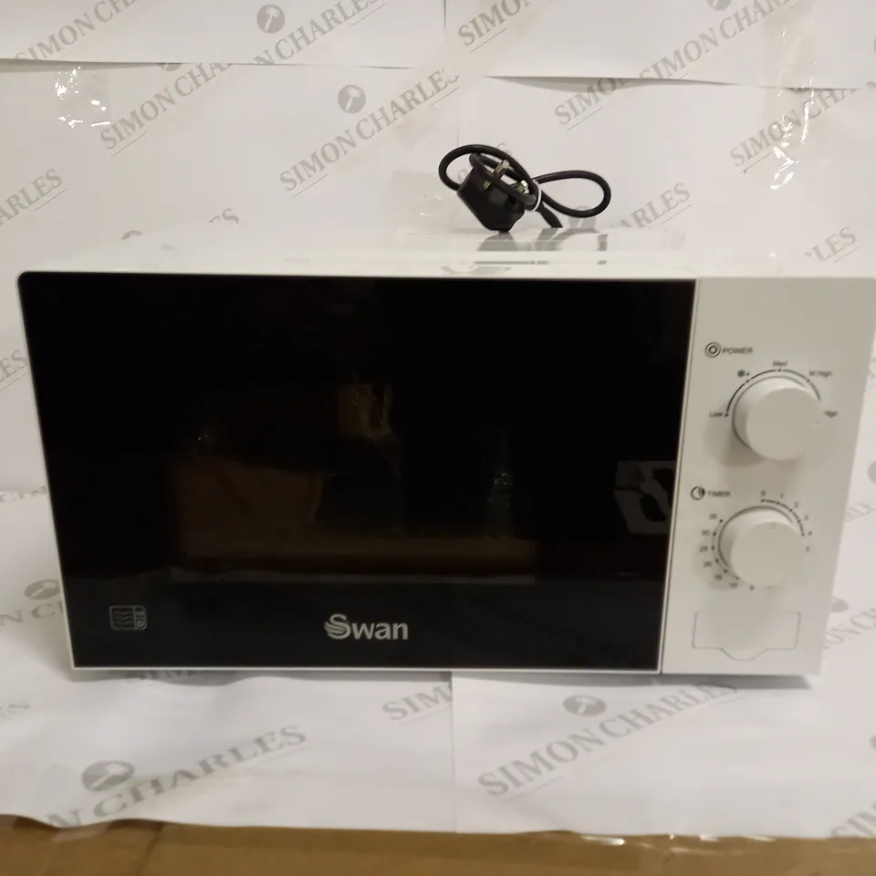 SWAN 20L 700W MANUAL MICROWAVE RRP £54