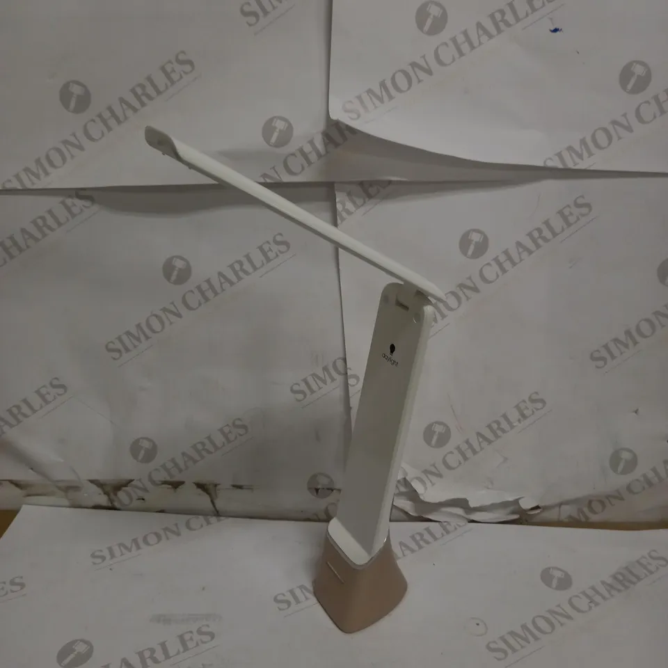 THE DAYLIGHT COMPANY SMART GO, READING LAMP, LED LAMP