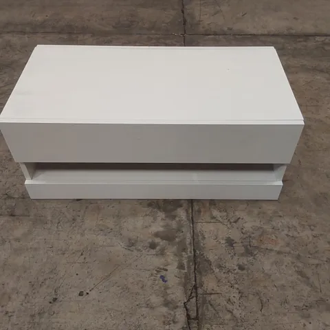 DESIGNER WHITE WOODEN COFFEE TABLE/TV STAND