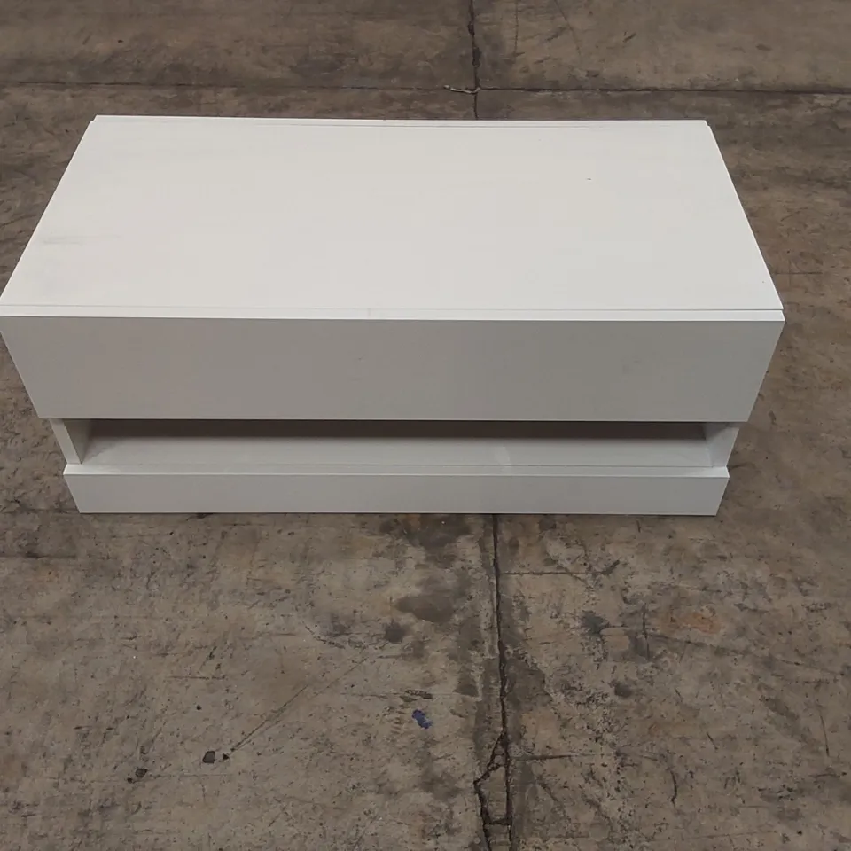 DESIGNER WHITE WOODEN COFFEE TABLE/TV STAND