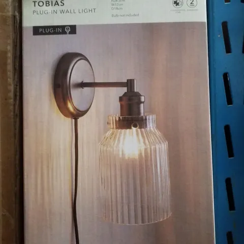BOXED DUNELM TOBIAS PLUG-IN WALL LIGHT