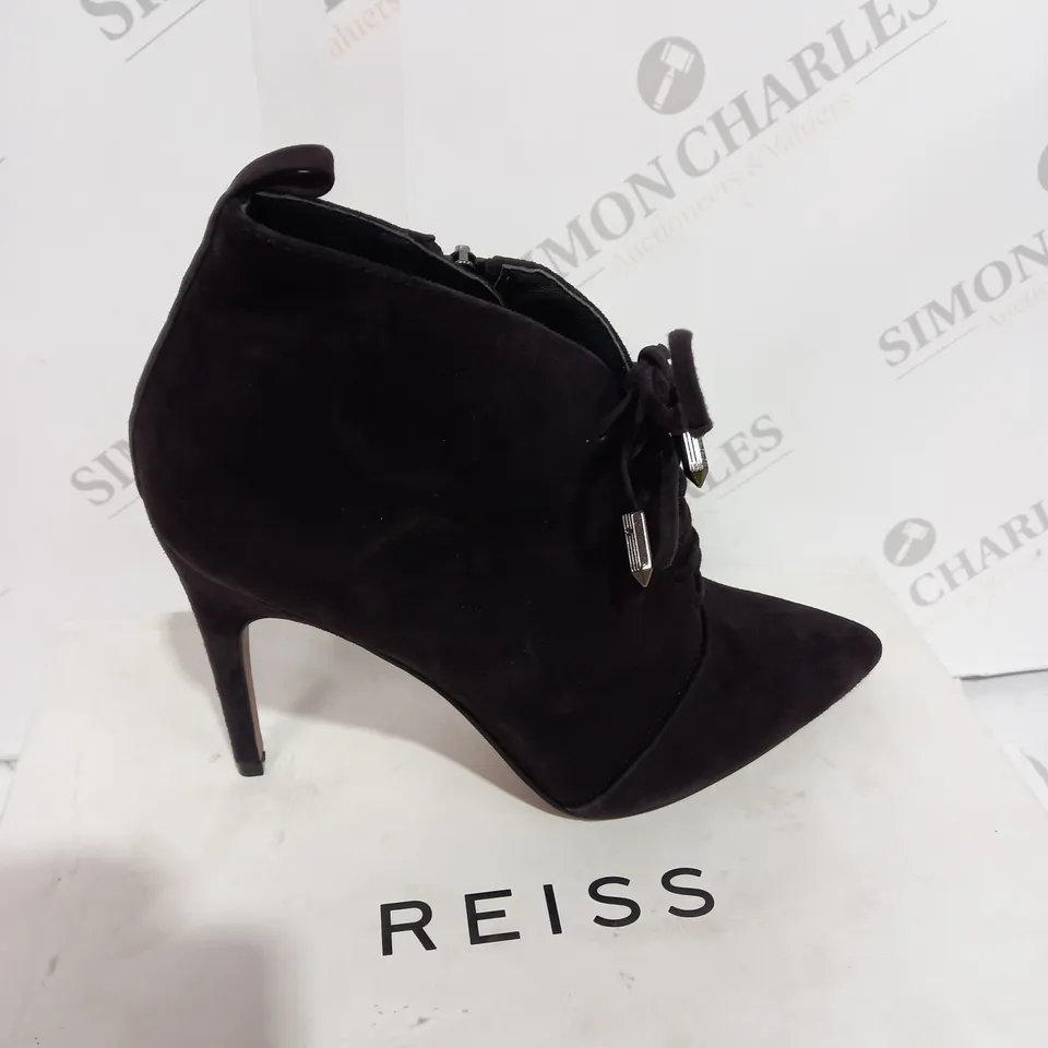 BOXED REISS SUEDE CHOCOLATE BOOT HEELS - SIZE 5