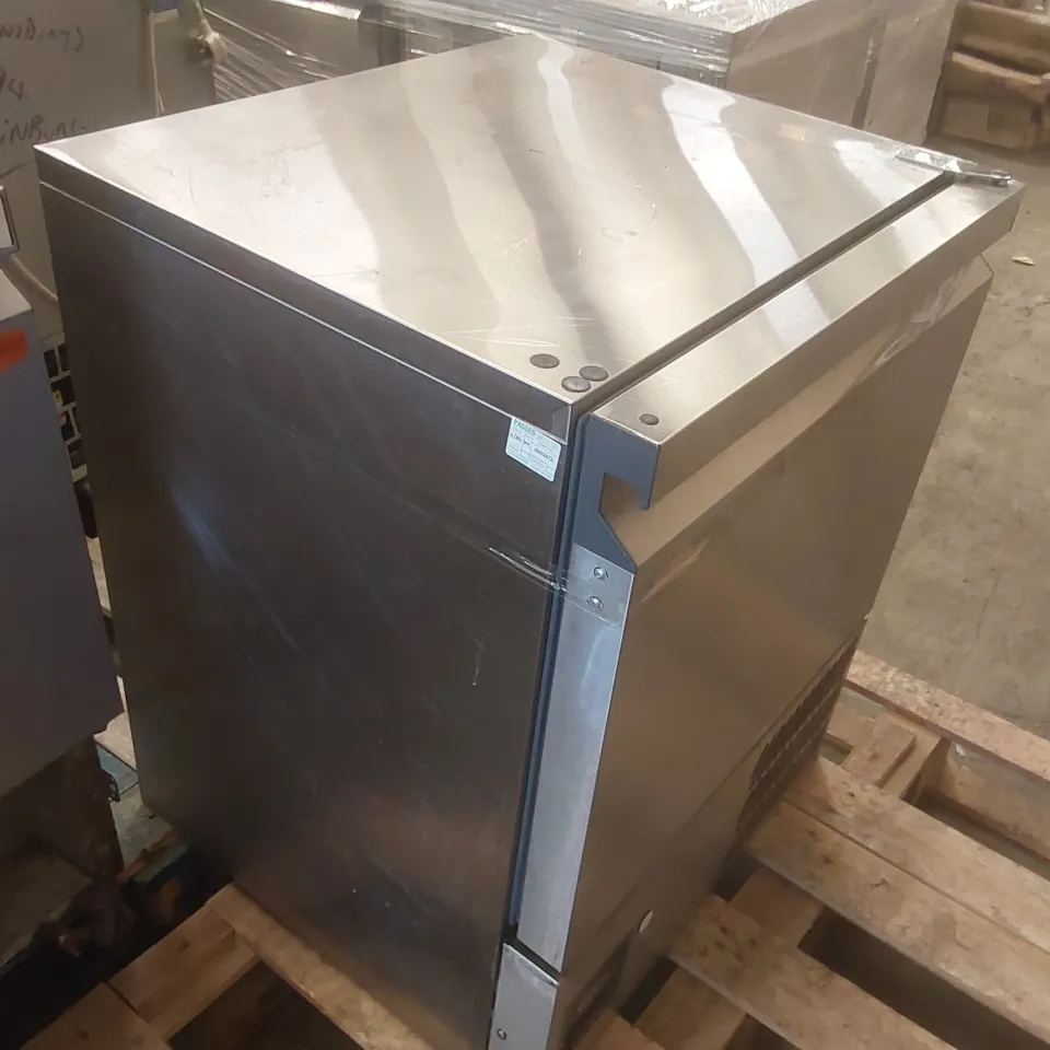 WILLIAMS H5UC HC R2 COMMERCIAL UNDERCOUNTER REFRIGERATOR