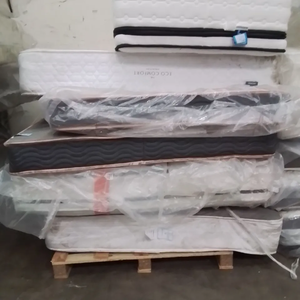 PALLET CONTAINING APPROXIMATELY 6 MATTRESSES SIZES VARY