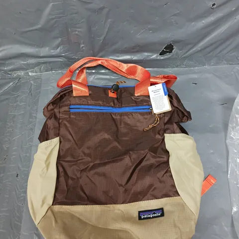 Patagonia ultralight black hole mini hip bag