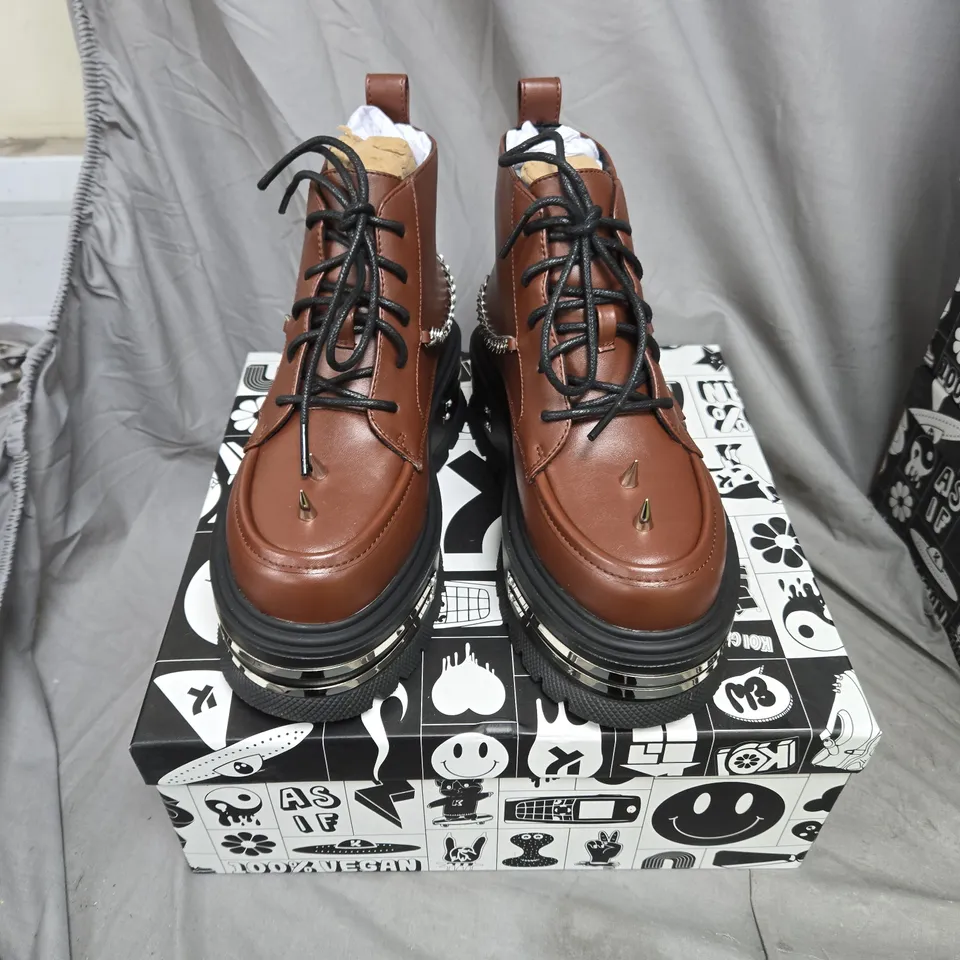 BOXED PAIR OF KOI THE SILENCE PLATFORM GRUNGE BOOTS IN BROWN - UK 3