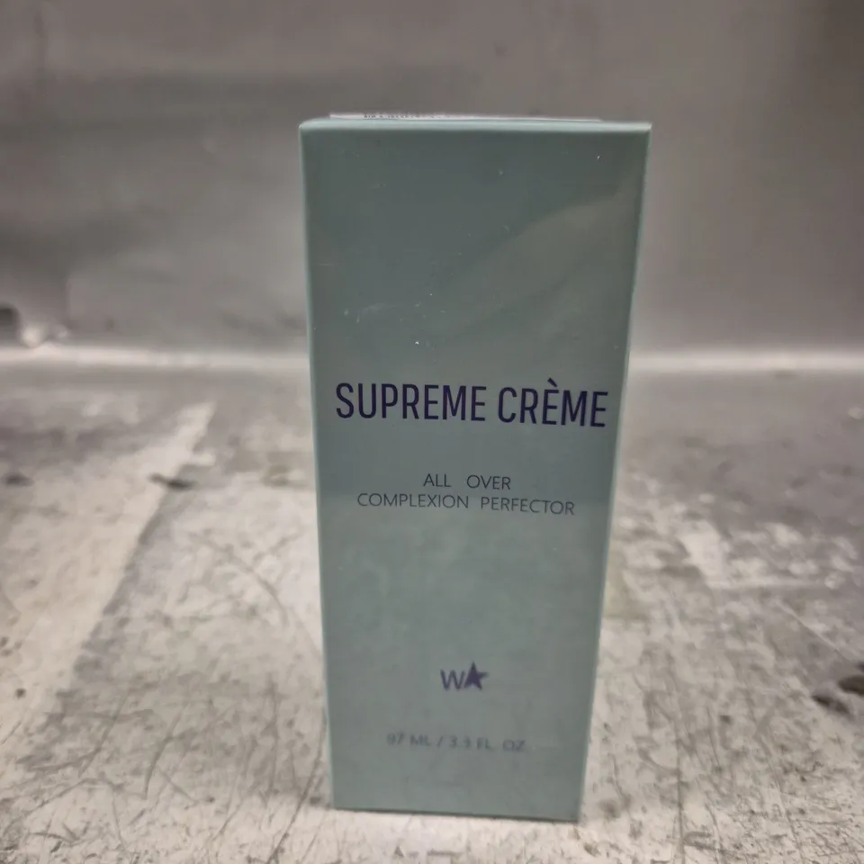 APPROXIMATELY 25 SEALED SUPREME CRÈME ALL OVER COMPLEXION PERFECTOR 97ML