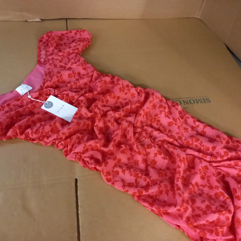 VILA RUCHED DRESS IN BARBERRY FLOWER - 38